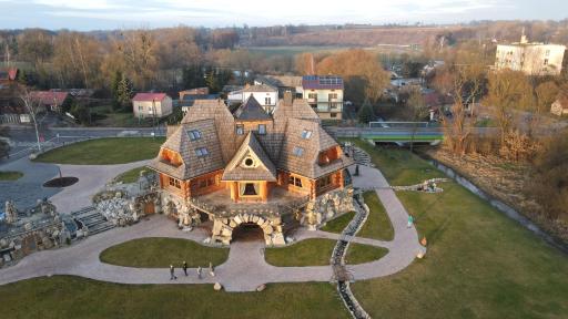 MŁYN BYCHAWA - Restauracja & Hotel - Housity