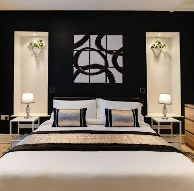 Wigan Central I 1 & 2 Bed Executive Apartments I Family Rooms I Private Balcony I Free Parking - Housity