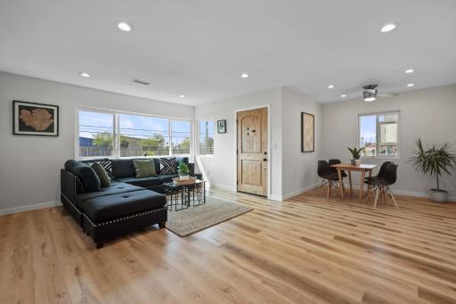 Completely renovated home Los Angeles border, Inglewood, California - Housity
