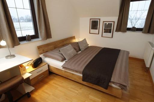 Traumhaft großes, sonniges Haus in Wien Nähe - Housity