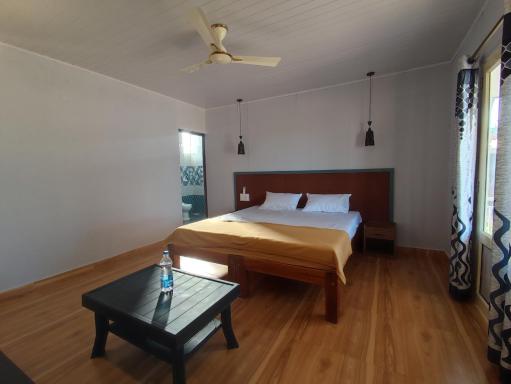 Coral Beach Cottage - Housity