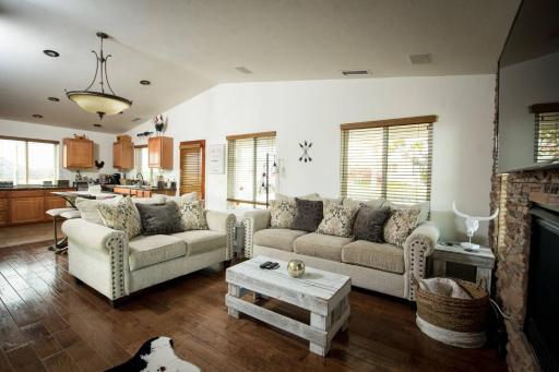 Chick-Ranch Guest House - Housity