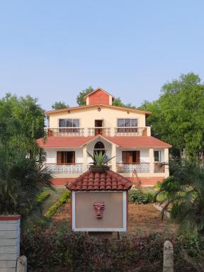 Debarati Homestay, Daronda - Housity
