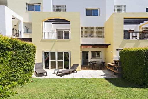 Casa Bonnet - O Pomar - Housity