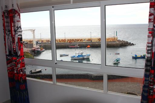 Los Abrigos Sea-Port View - Housity