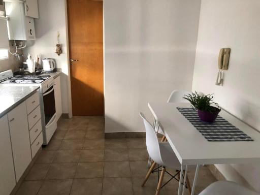 Elaí departamento temporario - Housity