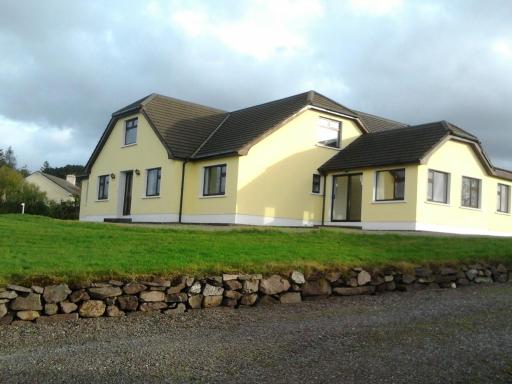 Westland Apartment No. 2 - Housity