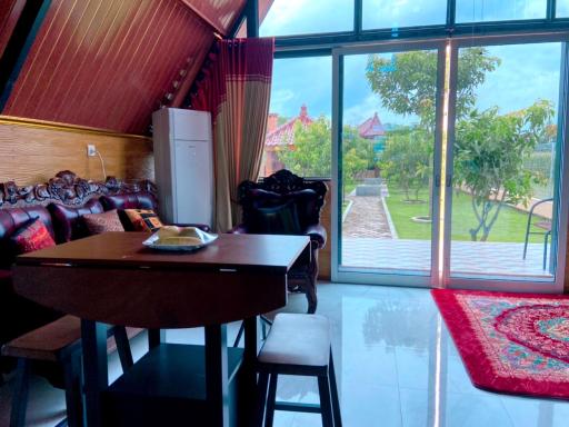 Villa Desa Pehkulon - Housity