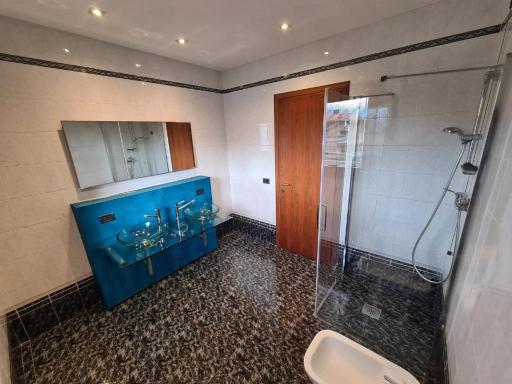 Bed & Breakfast Rezzonico - Housity