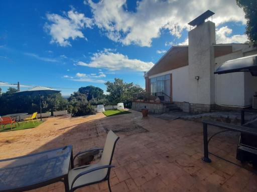 Casa de campo con piscina y barbacoa - Housity