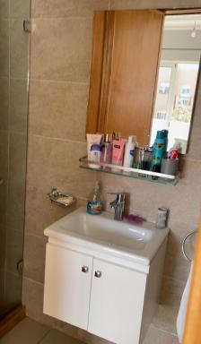 Appartement avec piscine - Housity