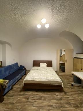 Лофт на площі філармонії - Housity