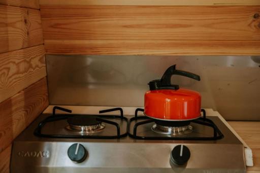 Ash WINTER RETREAT- Hot tub & Log Bruner - Housity