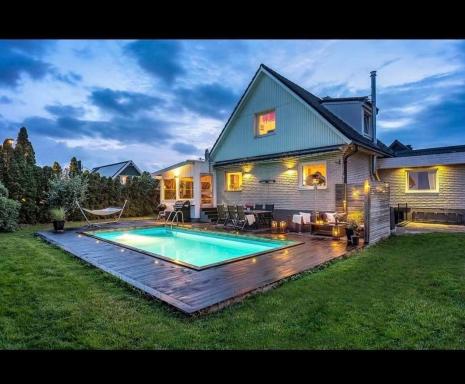 Pool house in Malmö - Housity