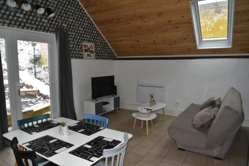 LE GRIGRI DE SASA ET SEB - Housity