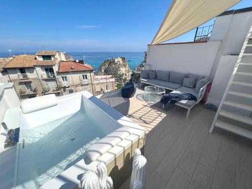 Luxury in the heart of Tropea- Residenza AquaLaguna - Hizvo