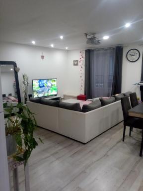 Au p'tit bonheur - Housity
