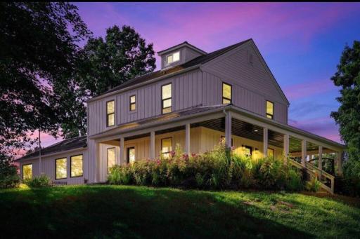 North 64 Farms Gorgeous sunrise & sunset view - Housity