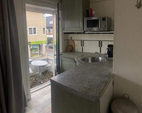city-apartment een hele verdieping voor jezelf midden in het centrum - Housity
