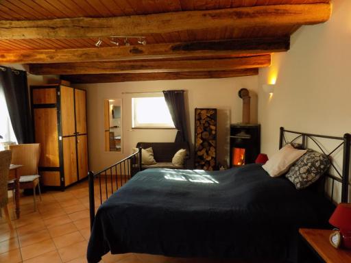 Domaine de la Mance - Maisonnette avec cheminée - Housity