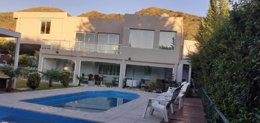 Casa con pileta San Luis Juana Koslay - Housity