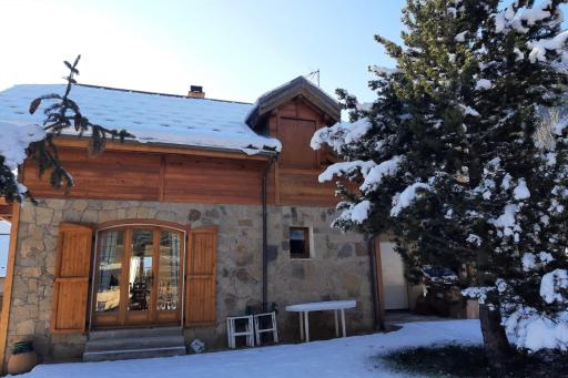 House for 6 personns with 4 bedrooms and 1 bathroom La Clarée - Housity