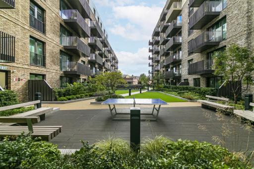 Rooms in Shared Luxury Flat - Housity
