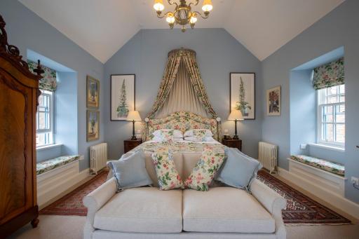 The Granary Lodge Bed & Breakfast - Housity