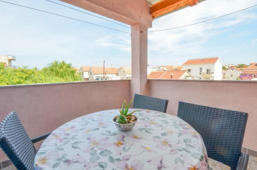 Apartments Antonija Pirovac - Housity