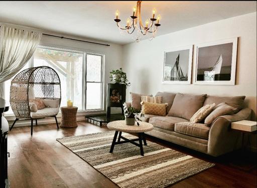 Mountain getaway firepit in house massage by appt - Housity
