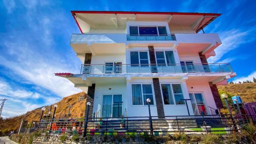 Mapple House 5BHK Villa With Lawn In Mussoorie 15 Min From Dhanaulti - Housity