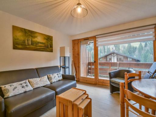 Studio cabine proche navettes, 4 pers. avec balcon, casier à skis et garage - Morzine - FR-1-684-53 - Housity