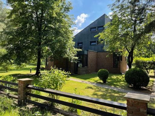 Little Paradise - Housity