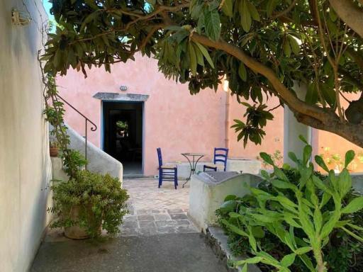 House Il Mandarino, terrace overlooking the sea - Housity