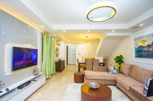 NOAH'S COURT APARTMENTS - Housity