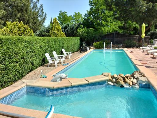 Le clos des cigales les lauriers roses - Housity