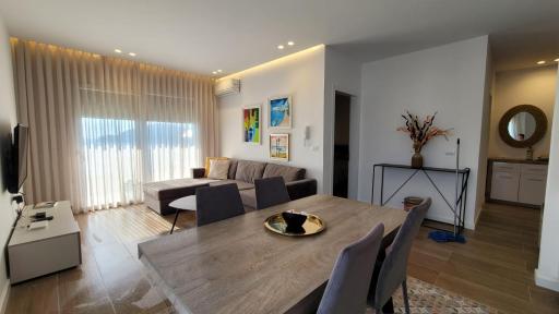 Sea Breeze 01 - Housity