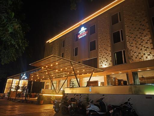 Hotel Ruturaj Regency - Housity