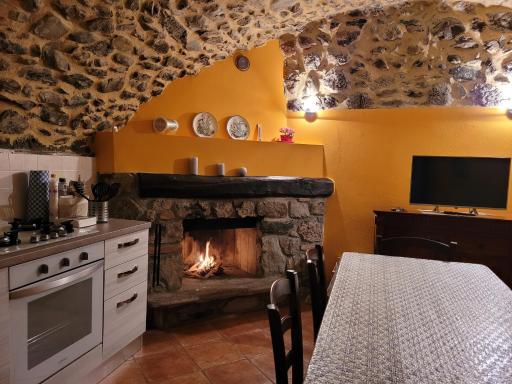 La Casa sull' Altopiano Mountain Lake Iseo hospitality - Housity