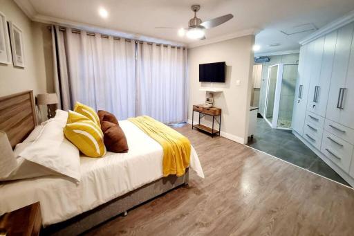 1 on Fairway - Housity