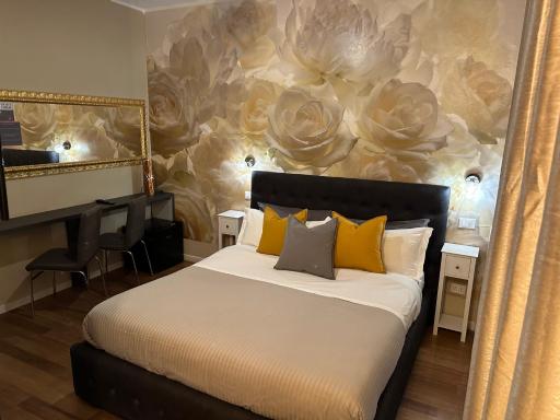 Rigoletto Rental Rooms - Housity