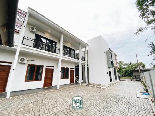 Kmanda House - Housity