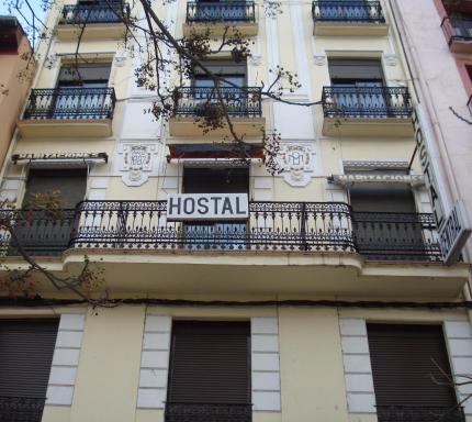 Hostel Central Zaragoza - Housity