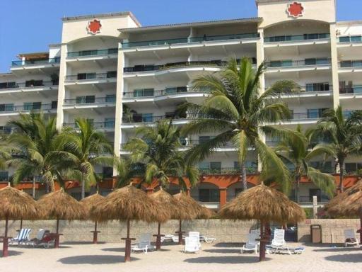 2 Br Five Star Playa Royale Residences Building - Housity