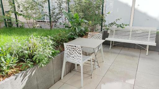 Au jardin, T2 calme et élégant - Housity