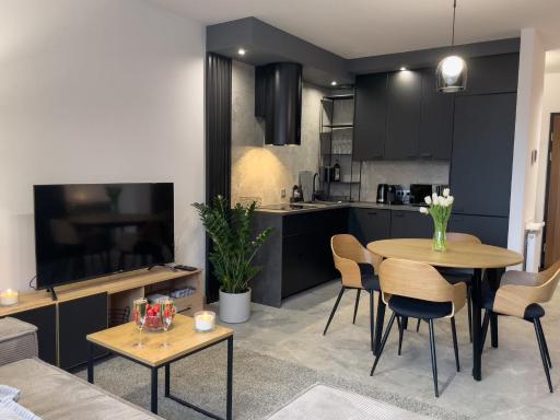 URBAN APARTMENTS PREMIUM, Opolska 10 No 90, 2 Free Garages, Self Check-in - Housity