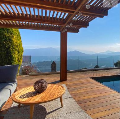 Family suite with garden and amaizing view to Lugano - Housity