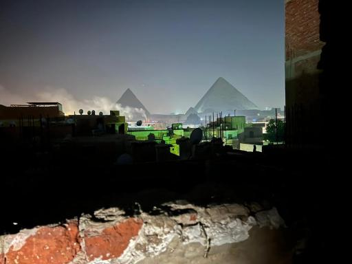 Pyramids legend inn - Housity