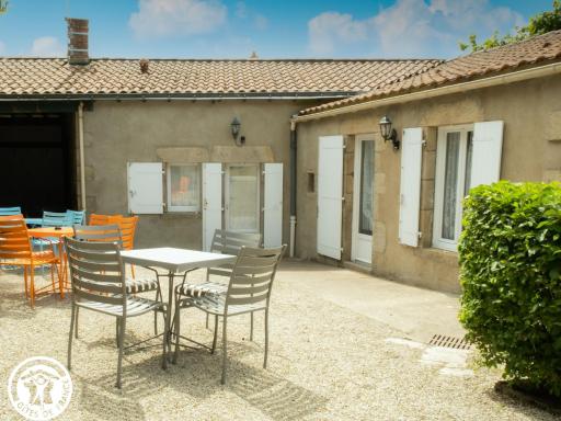 Gîte La Gaubretière, 2 pièces, 4 personnes - FR-1-426-525 - Housity