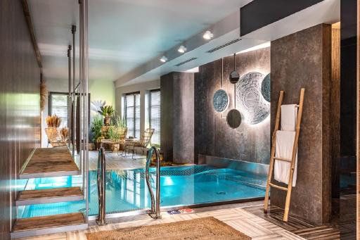 Hotel Traugutta3 - Housity
